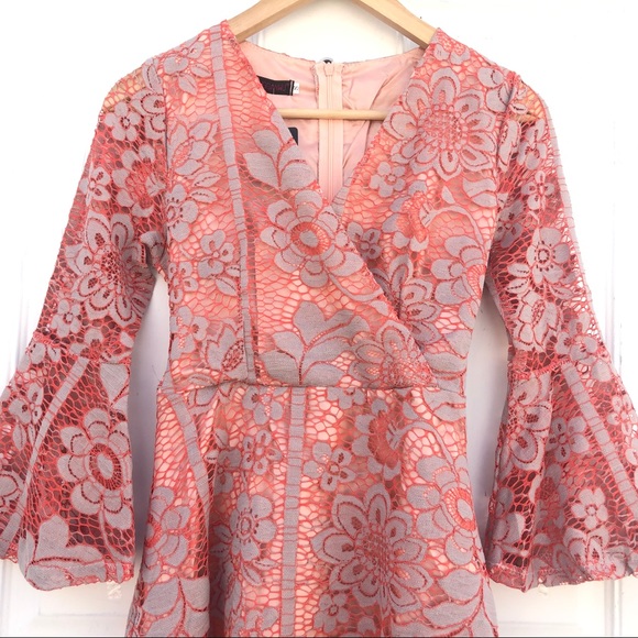 NEW Orange/Gray Floral Lace Bell Sleeve Dress - Picture 4 of 7